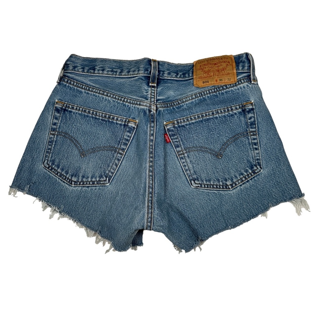 Levi's 501 Women's Blue Denim Shorts dark wash cut off frayed hem distressed‎
